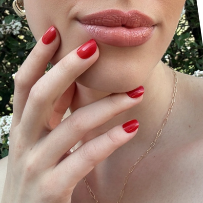 SCARLET RED