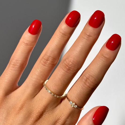 SCARLET RED